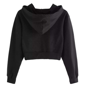 Sweat-shirt à capuche court pour femme, de haute qualité, personnalisé, noir, à manches longues, avec rayures arc-en-ciel, 100% coton, pour l'hiver, de la marque PIHA SPORTS, disponible en ligne - Product Image 2