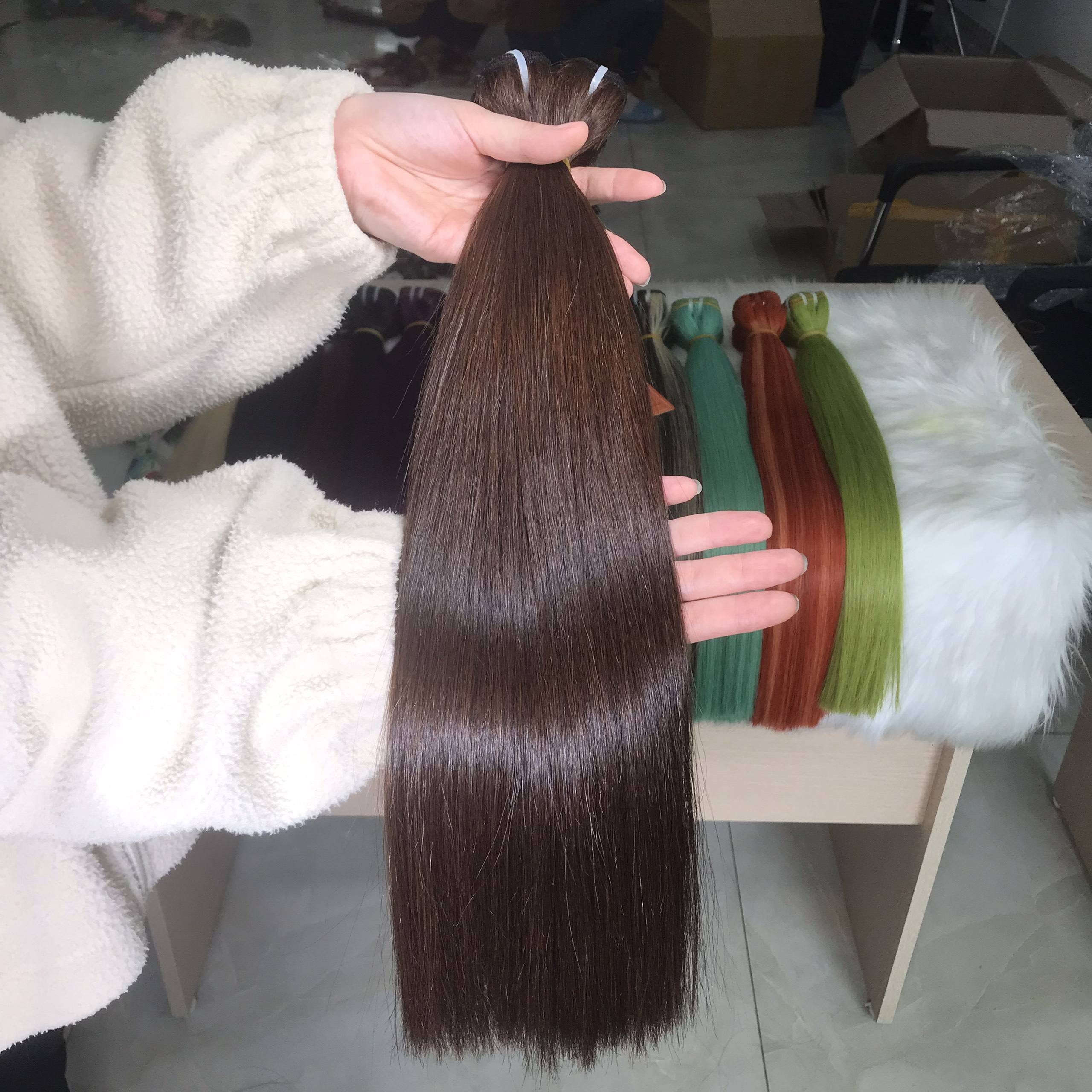 สีน้ำตาล