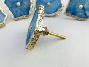 Bouton en agate bleue naturelle pour la décoration de la maison et la prospérité du bureau et la richesse pour les bijoutiers - Product Image 2