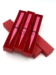 Pinces à épiler professionnelles de haute qualité antistatiques durables en acier inoxydable pour extensions de cils avec logo personnalisable et pointe argentée - Product Image 6