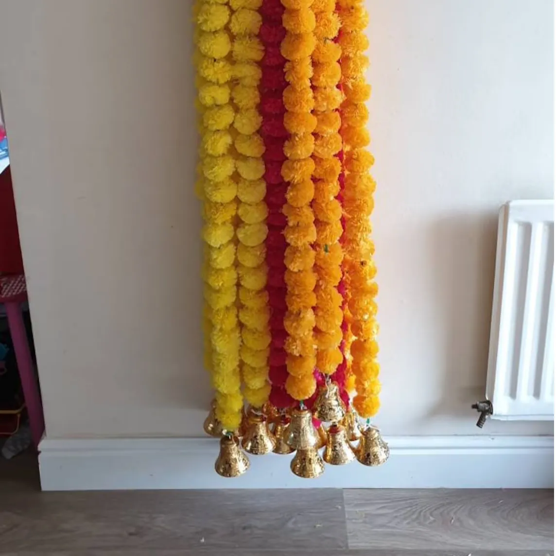 Handmade Artificial Marigold Flower With Bell Strings For Decoration Indian Wedding Decor Garlands Christmas Decor Wreaths