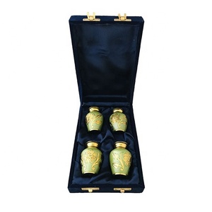 Vente chaude de haute qualité fabriqué à la main prêt à expédier souvenir de crémation en laiton pour les restes humains - Product Image 5
