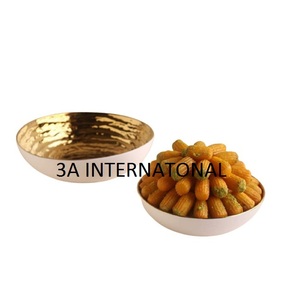 Nouveaux bols à fruits design avec bordure en relief, bols à fruits modernes pour la décoration de la table à la maison et les fêtes - Product Image 5