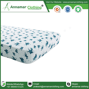 100% ensemble de draps de lit de bébé en coton Standard uni et imprimé en jersey simple biologique drap de berceau ajusté personnalisé de haute qualité - Product Image 3