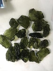 De alta calidad sin cortar República Checa duro moldavita de piedras preciosas - Product Image 6