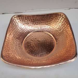 Bol à dorloter en cuivre fait à la main fini martelé parfait pour les soins des pieds luxueux et les traitements de soins personnels - Product Image 5