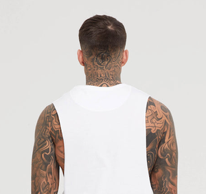 Camiseta sin mangas con estilo para hombre, material de poliéster duradero para un rendimiento atlético óptimo - Product Image 5