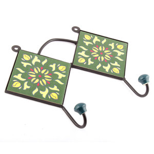 Ganchos de cerámica para colgar en la pared, colgadores de toalla hechos a mano de azulejos florales de cerámica verde y amarillo, estilo bohemio, duradero, artesanía india, venta al por mayor - Product Image 1