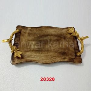 Bandeja de servicio de estilo americano de grado comercial de madera maciza hecha a mano con asas de metal para mesa de centro de mesa - Product Image 1