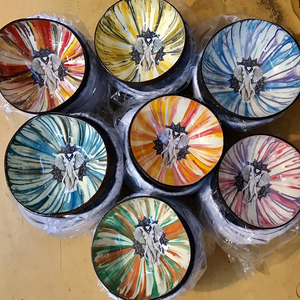 Bol en coquille de noix de coco laqué artisanal rustique et écologique avec un design multifonctionnel Dia 13-15cm H8cm pour la cuisine/la décoration - Product Image 5