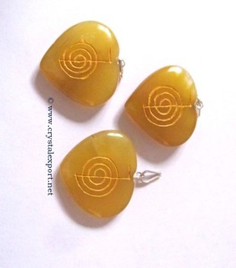 Compre en Línea Colgantes de Corazón de Cuarzo Dorado Choko Reiki: Colgantes de Corazón de Cuarzo Dorado Choko Reiki en Venta - Product Image 1