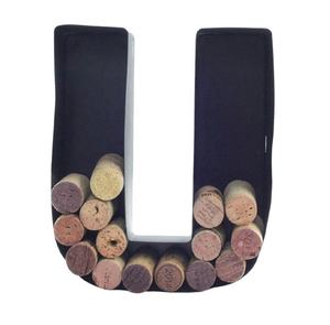 Bajo MOQ Precio de fábrica Hecho a mano Vino Corcho Titular Metal Monograma Letra T Fabricante personalizado - Product Image 1