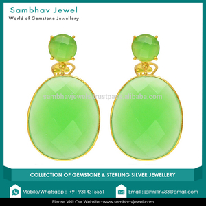 Pendientes Colgantes Vintage Hechos a Mano en Plata de Ley 925 con Peridoto Verde Natural Brillante y Baño de Oro para Mujer, Ideales para Bodas - Product Image 3
