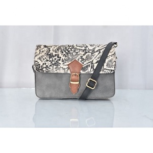 New Arrival Western Style Recycled Fur Leather <b>Bags</b> Multi Color Handmade Shoulder Sling <b>bag</b> Fur <b>Bag</b> For Women's Use - Product Image 6