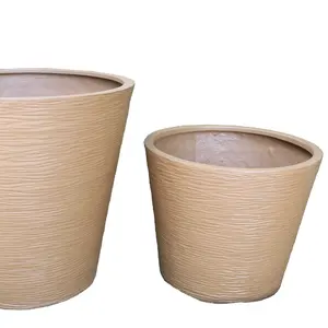 FRP Vas Pot Bunga FRP, Pot Kebun Set Plastik Penanam Buatan Grosir Dalam Ruangan dengan Nampan FRP untuk Penanam Taman