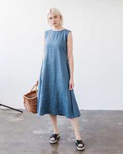 Nuevo vestido de lino para mujer, diseño moderno y a la moda, color gris oscuro, tela crepé, cuello redondo, sin mangas, largo hasta la rodilla, 2026 - Product Image 1