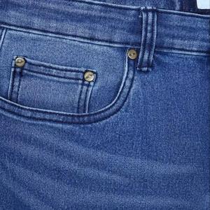 กางเกงยีนส์ทรงตรงปกติสำหรับผู้ชาย ผ้าเนื้อนุ่ม คุณภาพสูง ระบายอากาศได้ดี เป็นมิตรกับสิ่งแวดล้อม ย้อมสีเสื้อผ้า ผลิตในบังคลาเทศ - Product Image 3