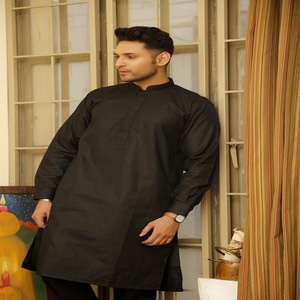 Diseño de traje de fiesta Shalwar Kameez de seda y algodón de moda para hombres negros con estilo indio inspirado en Pakistán - Product Image 1