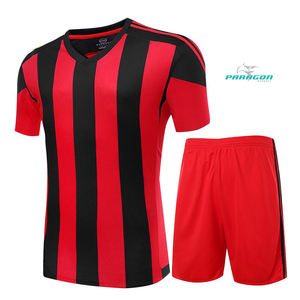 Vente en gros de vêtements de sport élégants de qualité supérieure, uniformes de football - Product Image 2