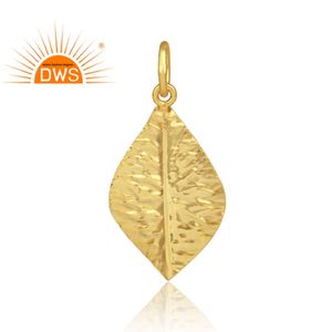 Colgante de plata chapado en oro de 18k hecho a mano, fabricante de joyería, diseño de pétalos, joyería - Product Image 3