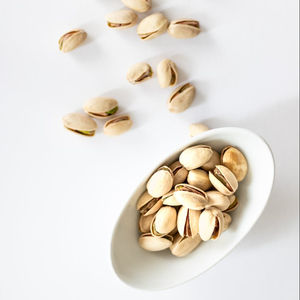 100% natural from vietnam unsalted pistachios 220g green nut