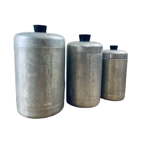 Ensemble de 3 récipients de stockage galvanisés en métal gris avec finition rustique parfaits pour les solutions de stockage d'aliments de restaurant d'hôtel - Product Image 1