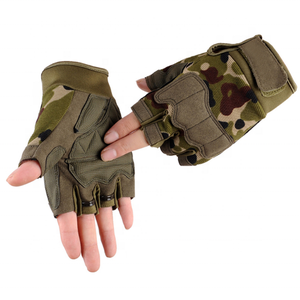 Gants d'haltérophilie personnalisés avec impression camouflage, avec design et logo personnalisés - Product Image 1