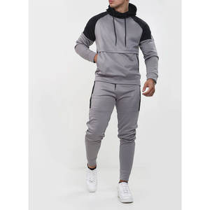 Ensemble de survêtement à capuche color block pour homme, vente en gros, vêtements de sport décontractés personnalisés 2026 - Product Image 1