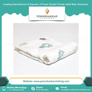 price 120 x 120 layer <b>muslin</b> swaddle <b>blanket</b> organic cotton <b>baby</b> <b>muslin</b> swaddle <b>blankets</b> wraps <b>baby</b> <b>muslin</b> swaddle <b>blanket</b> - Product Image 4