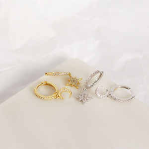 <span class=keywords><strong>Orecchini</strong></span> <span class=keywords><strong>Pendenti</strong></span> a Cerchio in <span class=keywords><strong>Argento</strong></span> Sterling 925 con Ciondolo Sole <span class=keywords><strong>e</strong></span> Luna <span class=keywords><strong>e</strong></span> Pietra CZ Bianca - Product Image 4