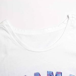 T-shirt femme col rond 100% coton, manches courtes, haute qualité, vente en gros OEM, personnalisable avec étiquette sur mesure - Product Image 2