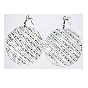 2026 belgique or léger goutte cercle boucles d'oreilles Triangle strass lustre boucles d'oreilles pour femmes conception de bijoux - Product Image 1