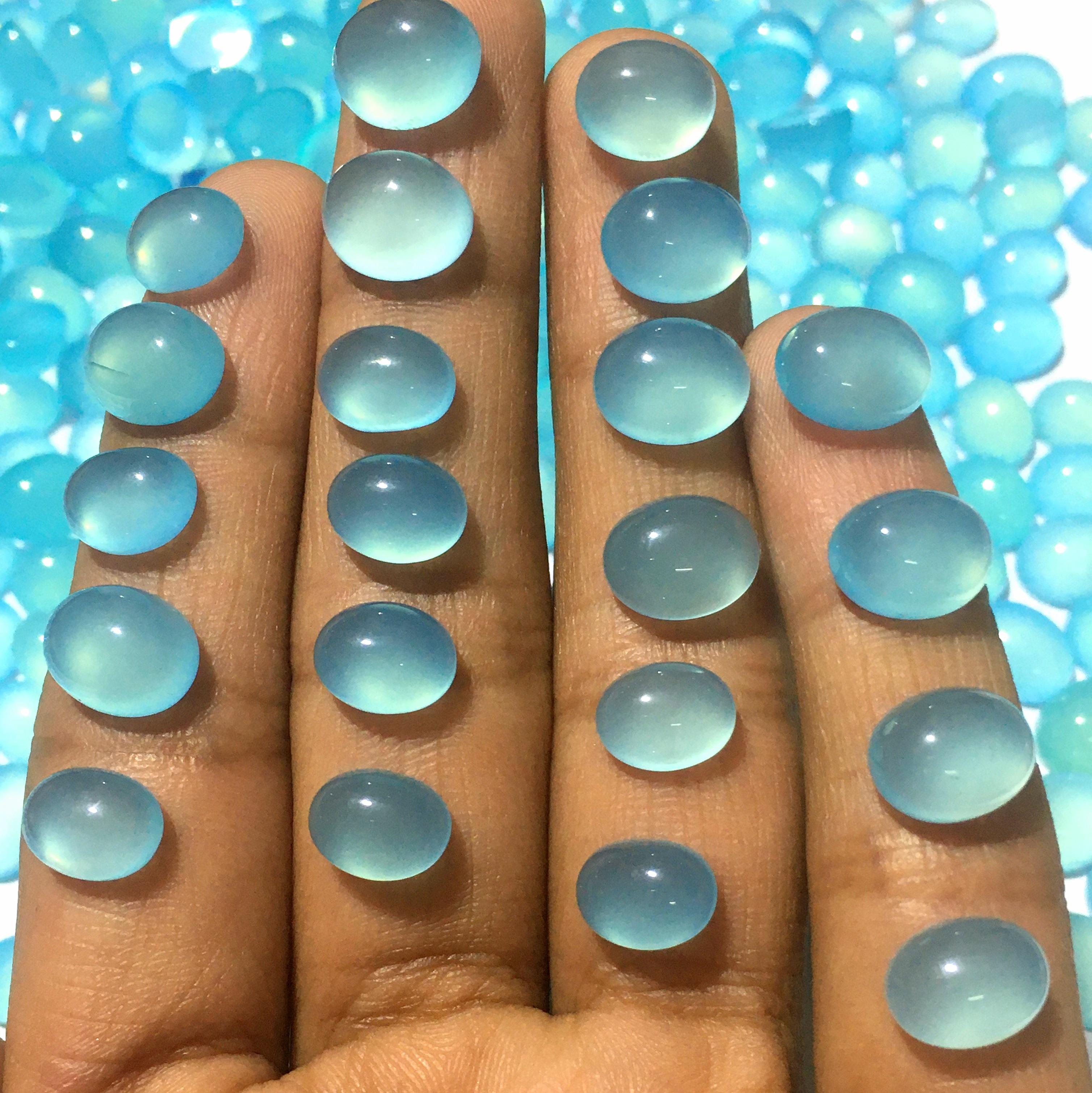 สีเขียวน้ำทะเล