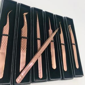 Pince à cils professionnelle en acier japonais or Rose Logo personnalisé pince à épiler d'extension de cils poignée en diamant fibre pointue - Product Image 4