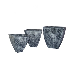 Juego de 3 macetas de jardín decorativas con acabado antiguo blanco, diseño de tendencia de moda para uso doméstico - Product Image 4