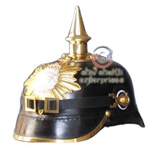 Armure en cuir portable de créateur Halloween casque allemand lunettes Viking casque en cuir médiéval agate artisanat en cuir - Product Image 1