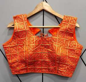 Ropa de boda de diseñador Nuevo diseñador Espejo real e hilo trabajado Phantom Silk Party Wear Colección de blusas listas para usar - Product Image 6