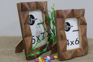 <b>Wooden</b> Photo <b>Frame</b> in Carved Design for Home Decoration, Office Decoration & Hotel Decoration - Product Image 3