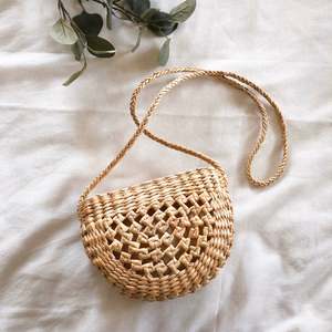 Natural Water Hyacinth Eco-Friendly <b>Storage</b> <b>Basket</b> with Handle Rectangle Shape Home Decor for Clothing and Multi-Purpose Use - Product Image 4