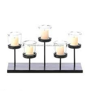 Candelabro de Metal de Cuatro Llamas Hecho a Mano, Duradero y Ecológico, y Elegantes Portavelas y Faroles para Bodas y Eventos - Product Image 5