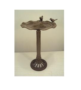 อ่างอาบน้ํานกโลหะที่ไม่ซ้ําใครและเดิมพันสําหรับกลางแจ้ง - Product Image 5