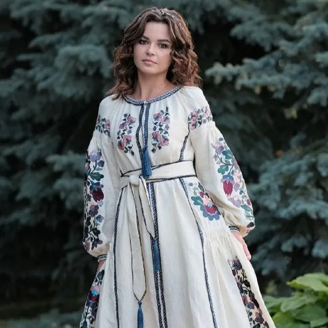 Best Selling Women's Apparel Holiday Casual Long Ukrainian Dress Embroidered Summer Long Dress