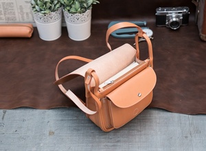 Bolso de mano de lujo para mujer, puntada geométrica, Panel artístico, correa de cuero Real, cierre abierto ecológico, dos asas, sensación de lujo moderna - Product Image 5