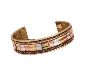 Brazaletes de Moda Clásicos para Mujer, Diseño en Capas con Patrón de Cuerda, Latón y Cobre de Alta Calidad, Artesanía de Calidad para Bodas - Product Image 5