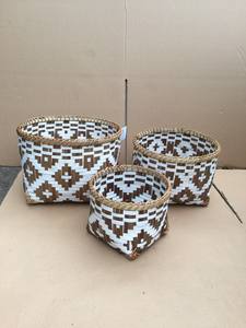 Panier de rangement en bambou coloré fait à la main pour la décoration d'hôtel/auberge Teinture personnalisée pour les exigences du client - Product Image 2