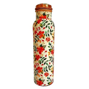 Bouteille d'eau en cuivre imprimée personnalisée de 700ml verres de sport vintage de haute qualité pour adultes conception de motifs floraux utilisation directe à froid-pour - Product Image 1