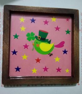 Decorativo colorido etiqueta engomada con esmalte bandeja de madera - Product Image 1