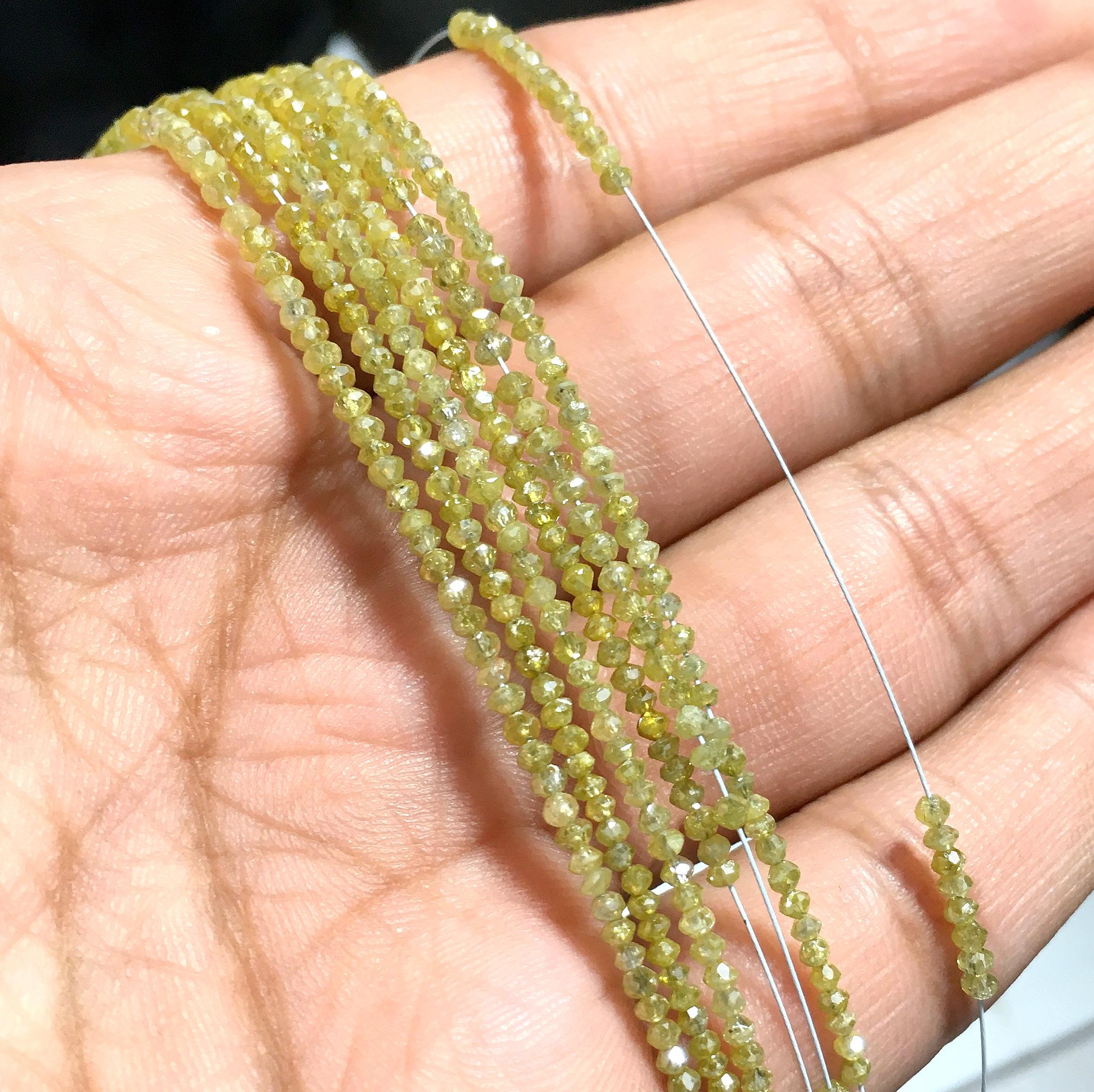 สีเหลือง