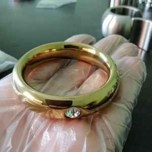 Donut dorado de acero para hombres, anillo de pene erótico con joyería, Juguetes sexuales para adultos, fabricante y venta al por mayor - Product Image 2