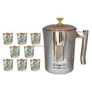 Ensemble élégant et moderne de carafe et de verres en acier inoxydable avec couvercle et poignée métallique, écologique, compatible lave-vaisselle, capacité 1L/1,5L - Product Image 1